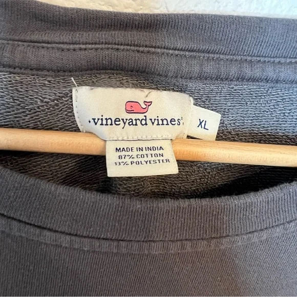 Vineyard Vines Terry Crewneck - Picture 5 of 5